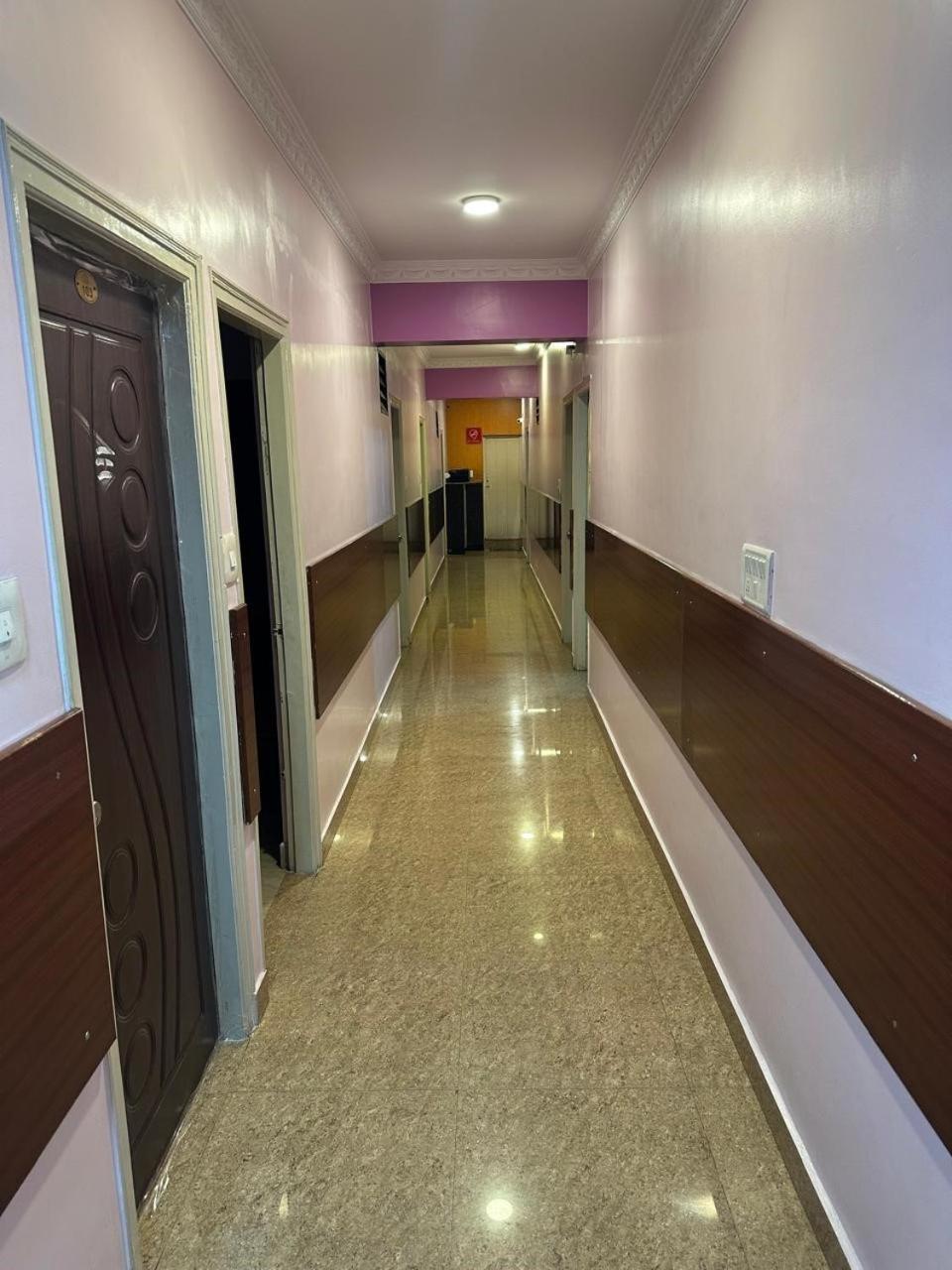 Brahma Inn Бангалор Экстерьер фото